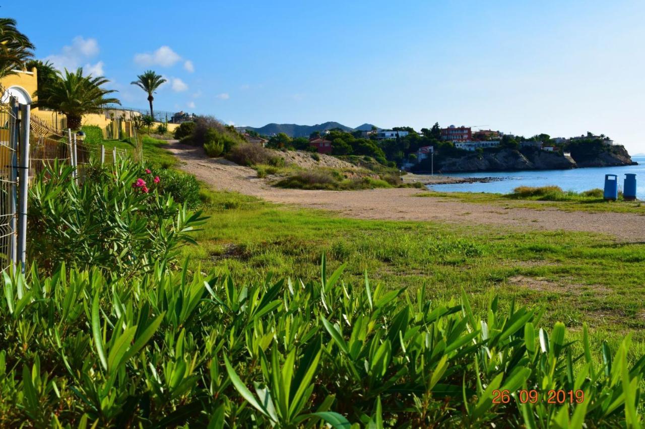Bungalo En Primera Linea De La Playa エル・カンページョ エクステリア 写真